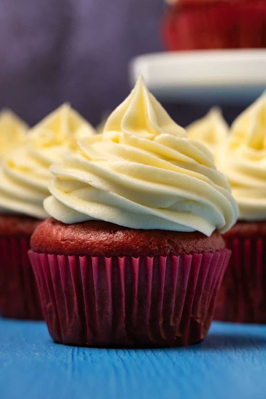 Red Velvet Cupcakes - Gimme That Flavor