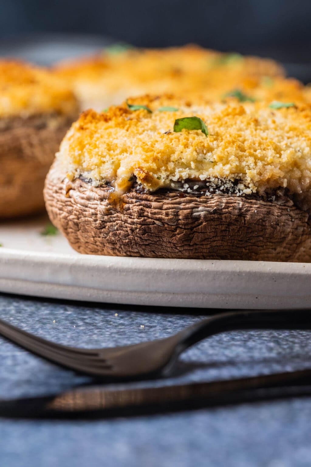 Vegetarian Stuffed Mushrooms - Gimme That Flavor