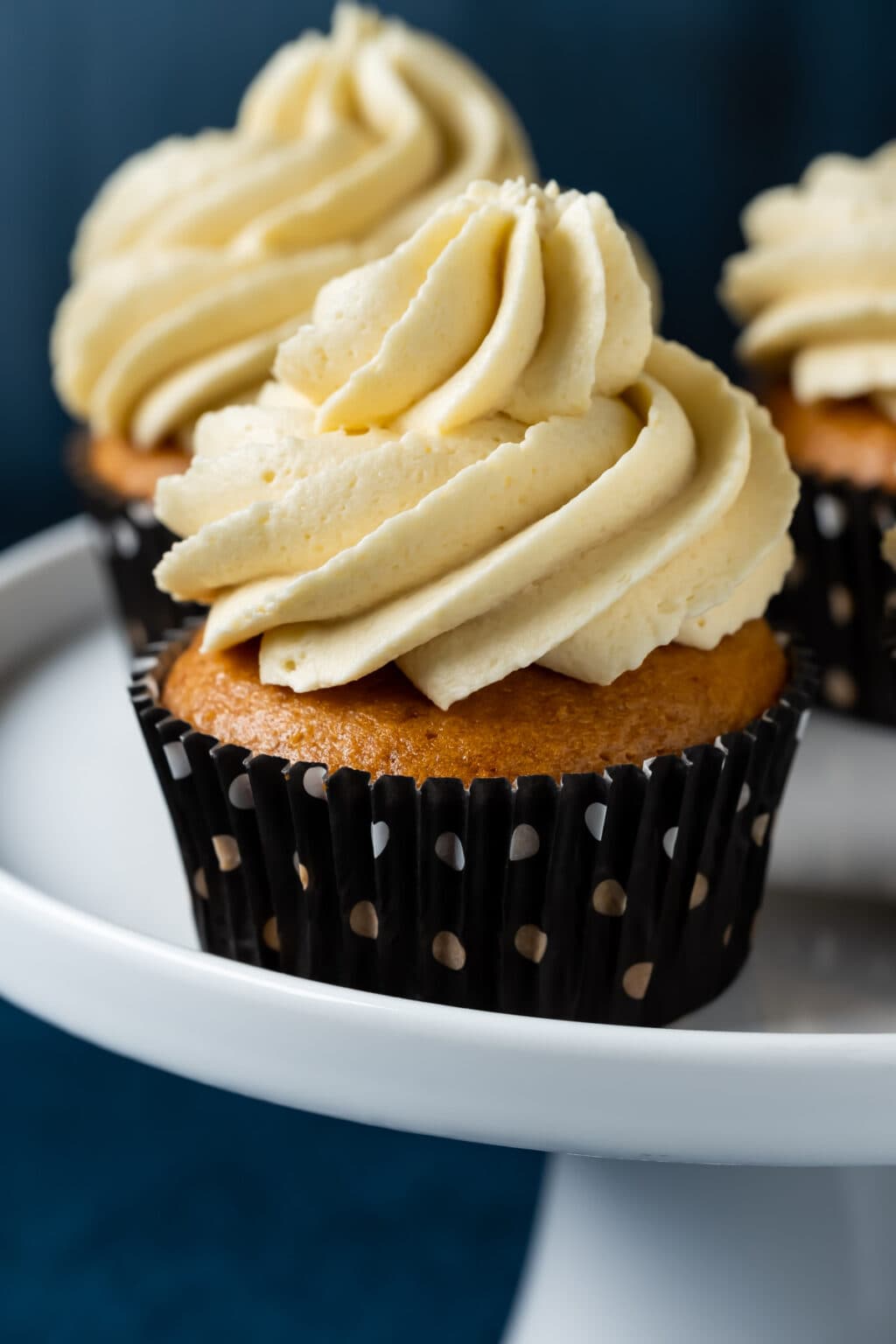 Eggless Vanilla Cupcakes Gimme That Flavor